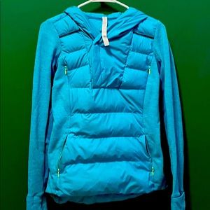 Lululemon puffy jacket with hood